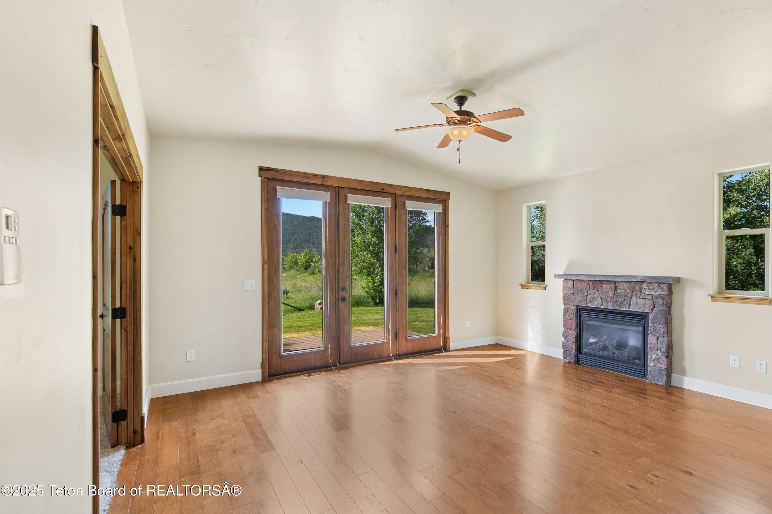 30 C Blue Wing Lane Alpine, WY 83128 - Photo 2 of 36 IMG_4920