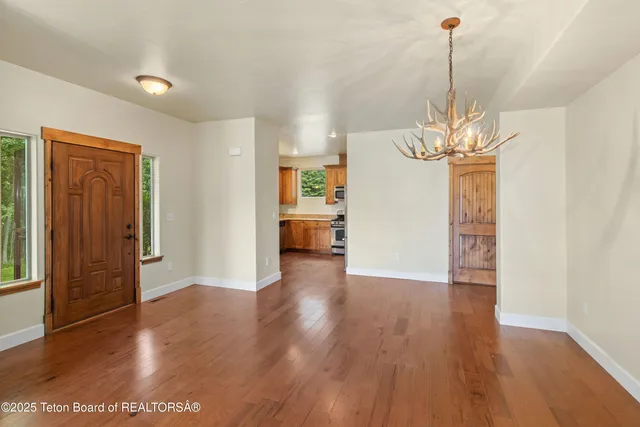 $617,000 | 30 C Blue Wing Lane, Alpine, WY 83128