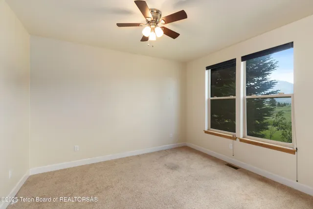 $617,000 | 30 C Blue Wing Lane, Alpine, WY 83128