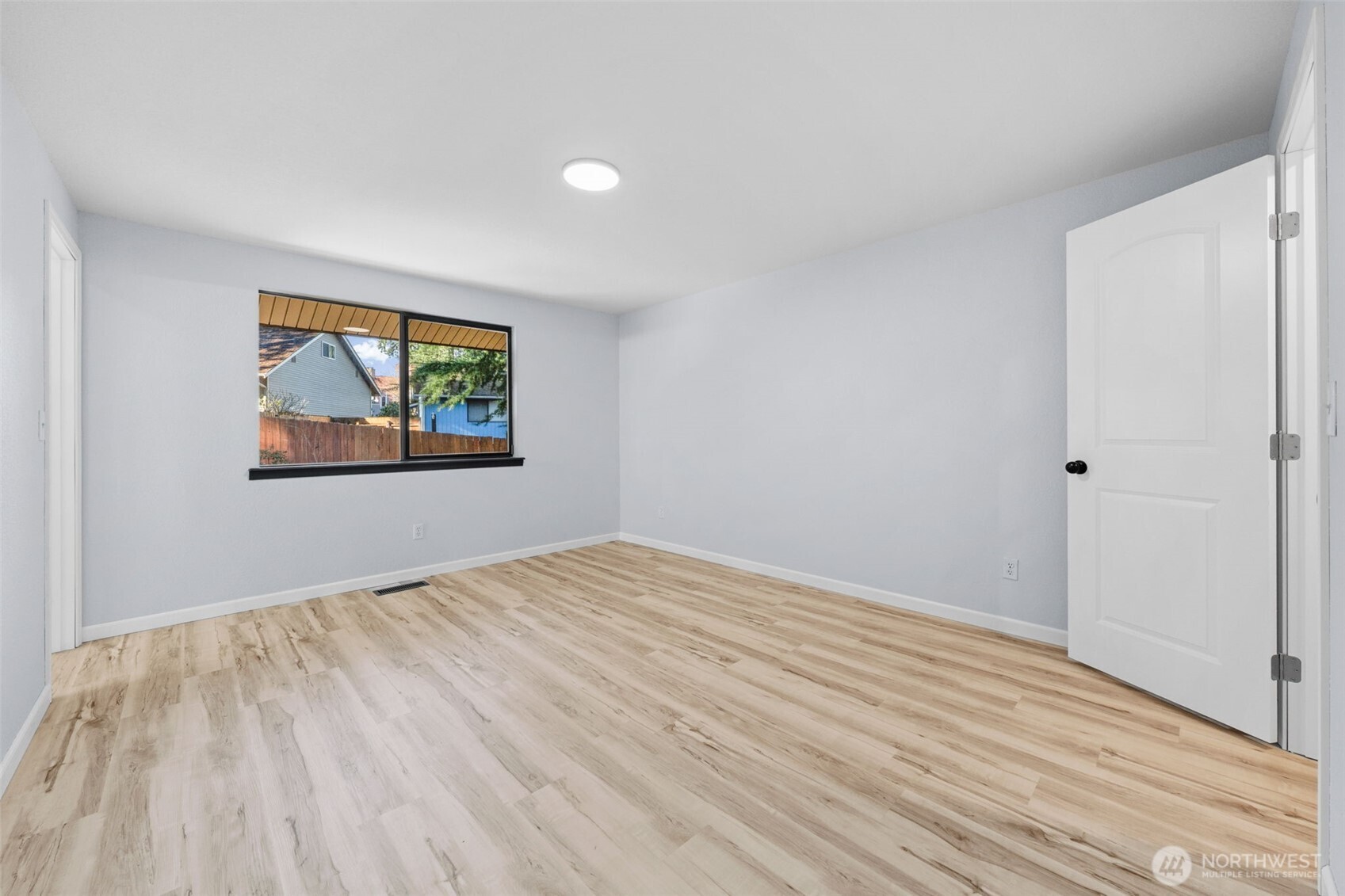 32317 2nd Avenue Southwest Federal Way, WA 98023 - Photo 20 of 38