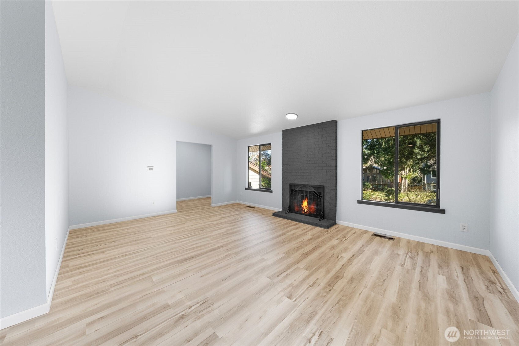 32317 2nd Avenue Southwest Federal Way, WA 98023 - Photo 8 of 38