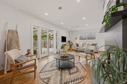 $649,000 | 2529 Merced Street, Napa, CA 94558