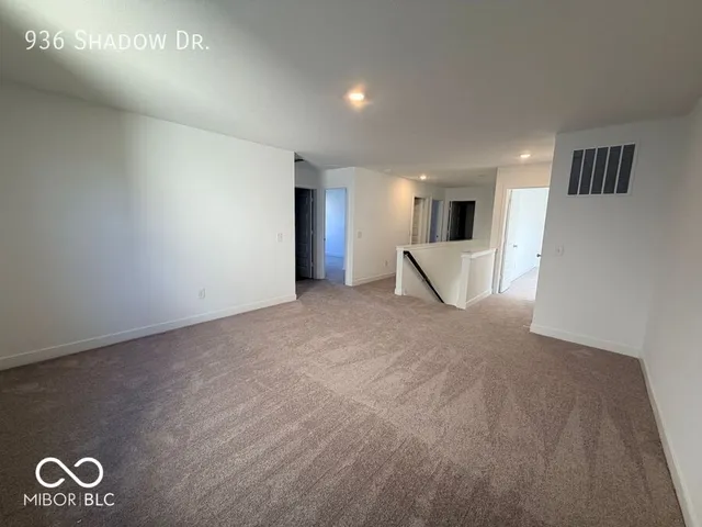 $2,399 | 936 Shadow Drive, Danville, IN 46122