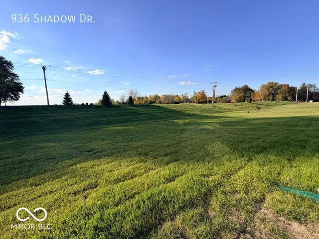 $2,399 | 936 Shadow Drive, Danville, IN 46122