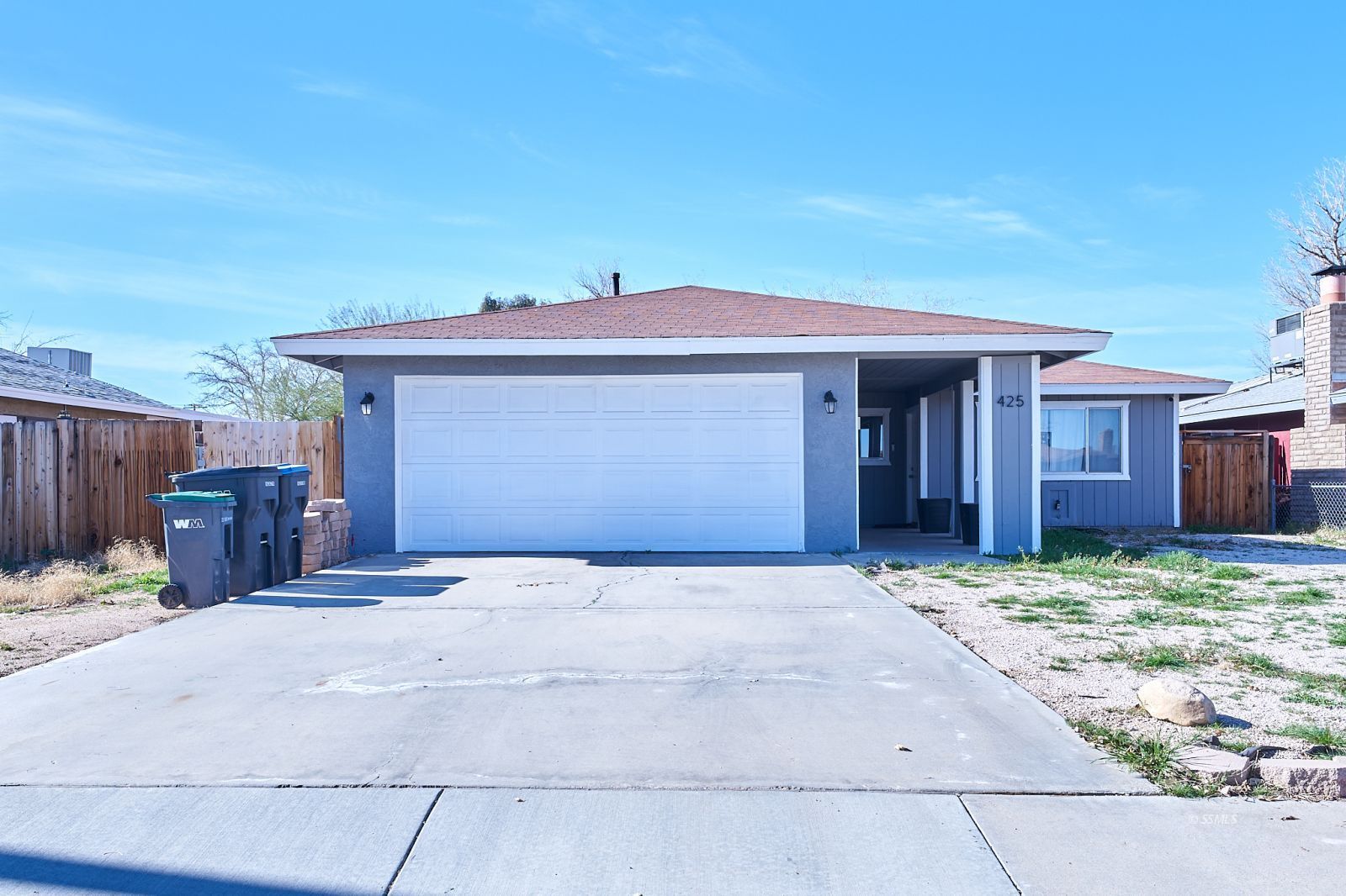 425 South Lincoln Street Ridgecrest, CA 93555 - Photo 1 of 38 Gallery Image 1
