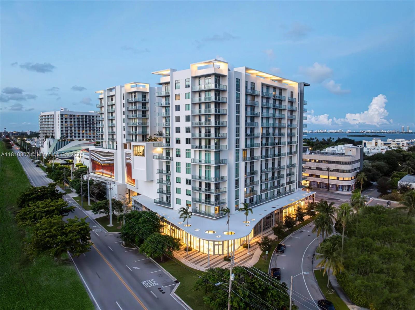 3900 Biscayne Boulevard, Unit S218 Miami, FL 33137 - Photo 35 of 36 a view of a city with tall buildings