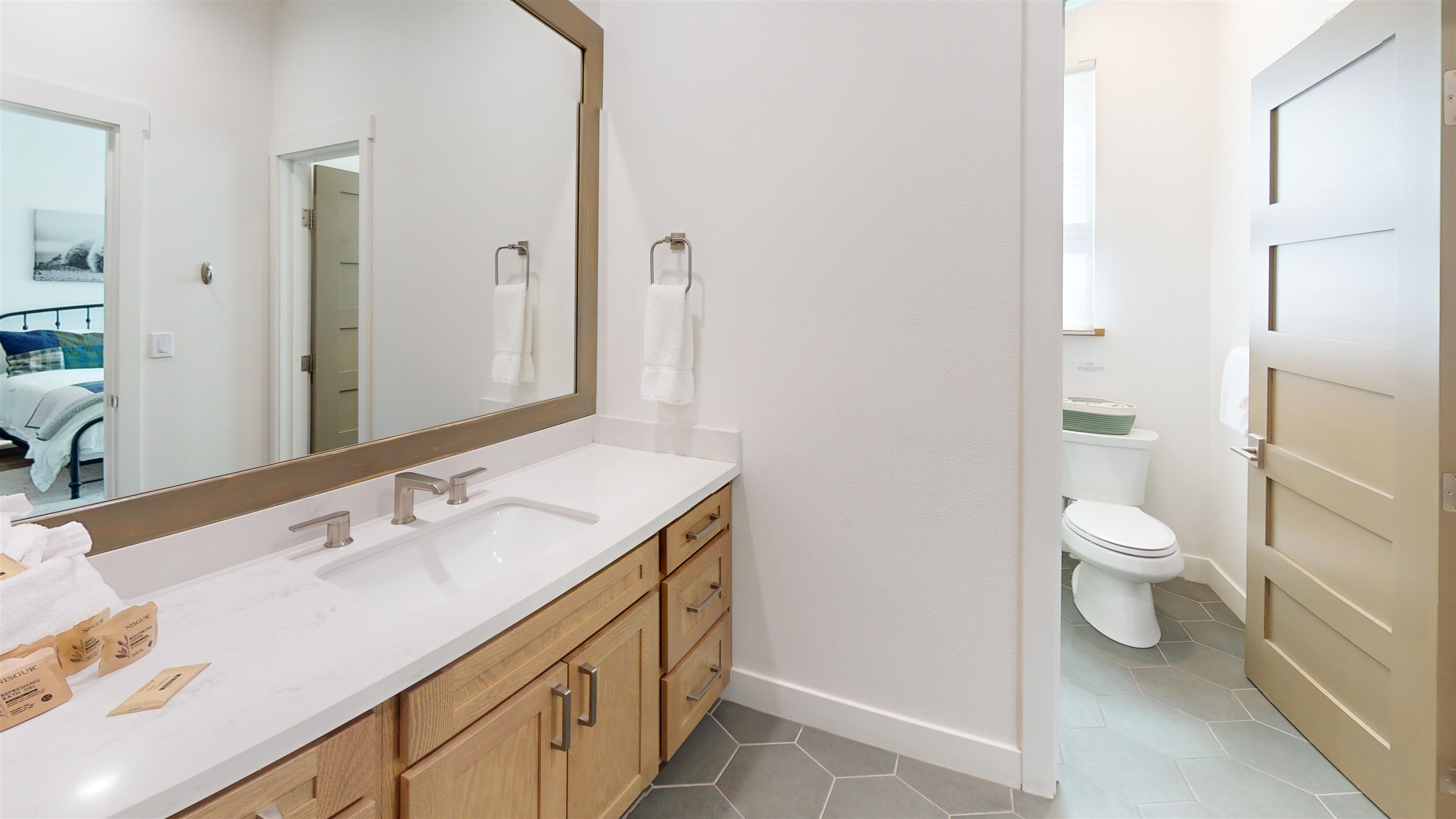 1463 Boulder Creek Road, Unit 1463 Mammoth Lakes, CA 93546 - Photo 12 of 25