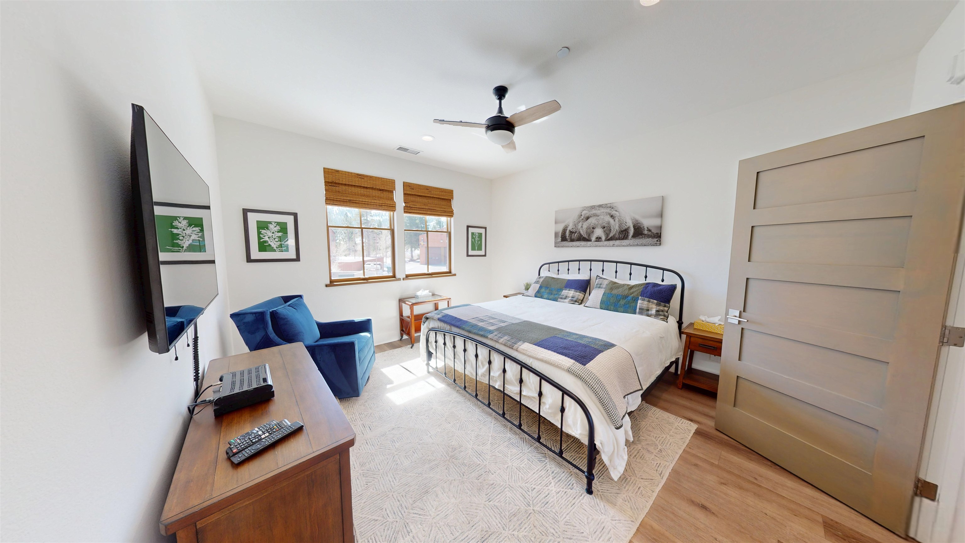 1463 Boulder Creek Road, Unit 1463 Mammoth Lakes, CA 93546 - Photo 10 of 25