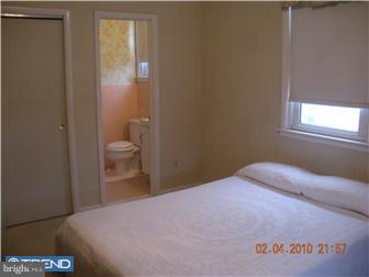730 Colebrook Road Philadelphia, PA 19115 - Photo 10 of 12 Bedroom - Main
