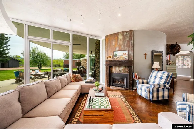 $1,390,000 | 18 Circle 8 Drive, Sheridan, WY 82801