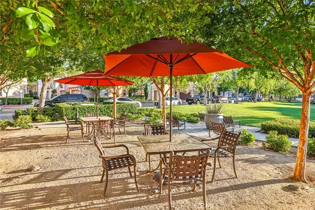 $664,900 | 21982 Moveo Drive, Saugus, CA 91350