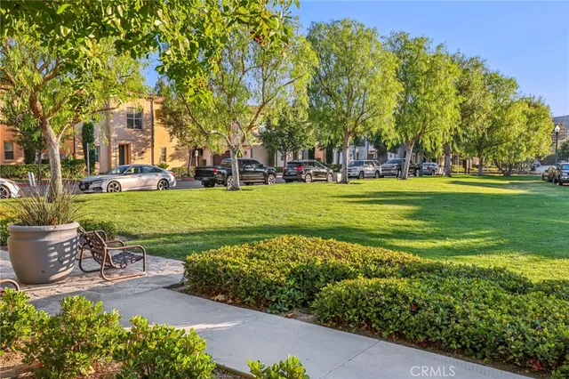 $664,900 | 21982 Moveo Drive, Saugus, CA 91350