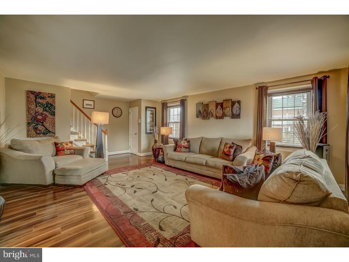 571 Evans Road Springfield, PA 19064 - Photo 3 of 15