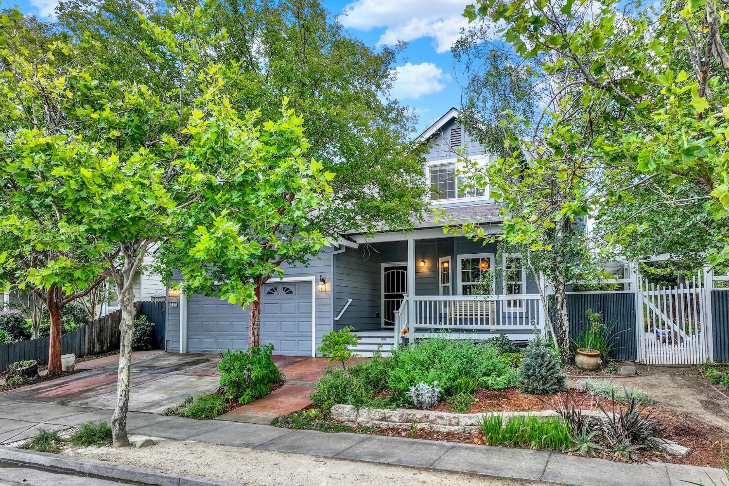 312 Creekside Way Winters, CA 95694 - Photo 1 of 42