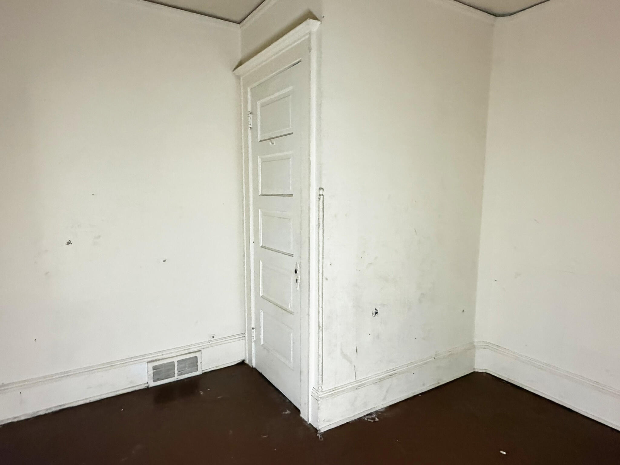 420 North 29th Street, Unit 422 Milwaukee, WI 53208 - Photo 21 of 27 IMG_1879