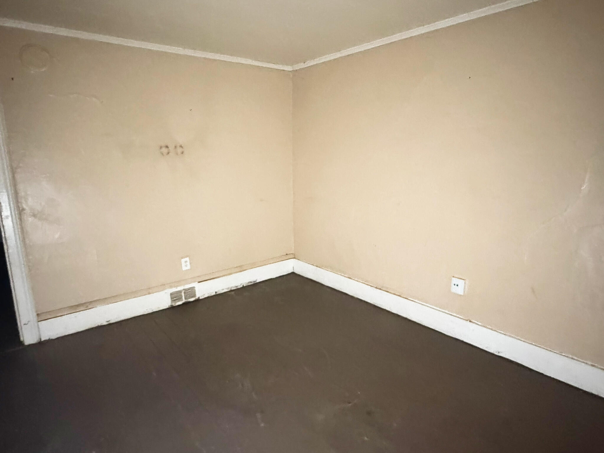 420 North 29th Street, Unit 422 Milwaukee, WI 53208 - Photo 25 of 27 IMG_1885