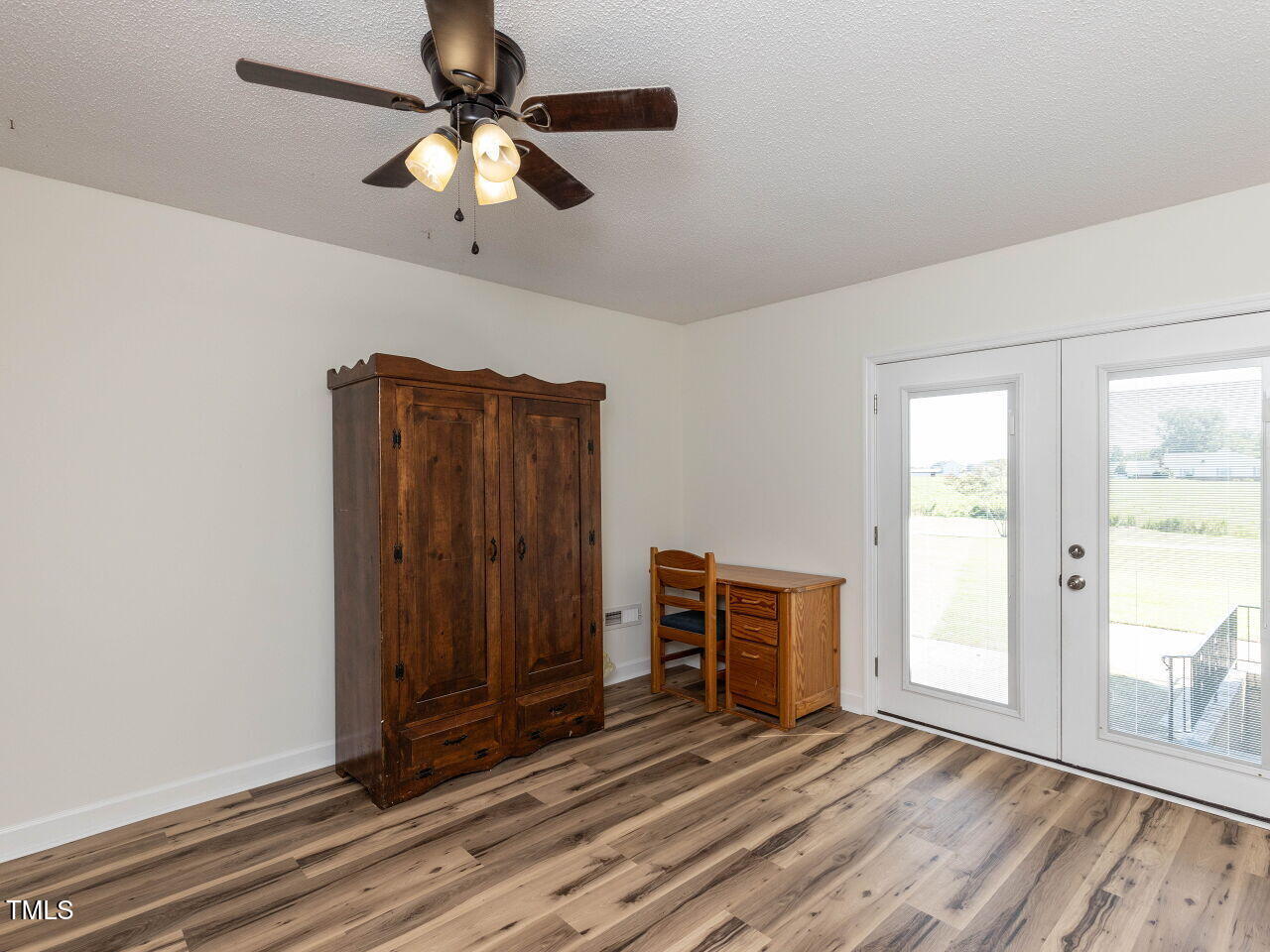 275 Rains Crossroads Road Selma, NC 27576 - Photo 15 of 31 015-1280x960-office