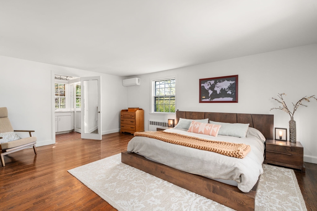633 Boston Post Road Weston, MA 02493 - Photo 17 of 35