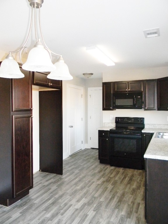 402 Bee Cove Way Pendleton, SC 29670 - Photo 2 of 12