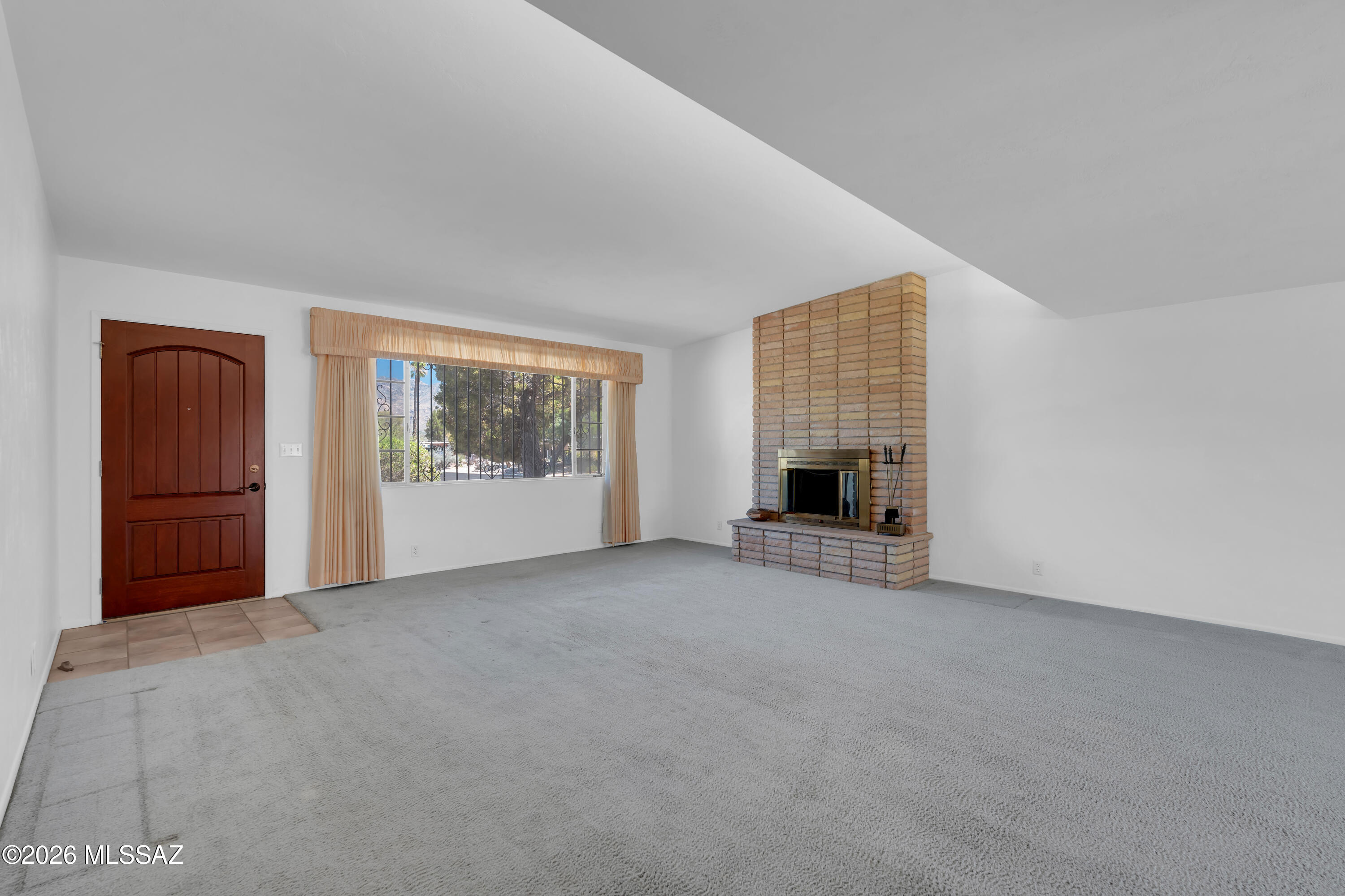 2811 North Ralph Avenue Tucson, AZ 85712 - Photo 9 of 42 06-DSC03681