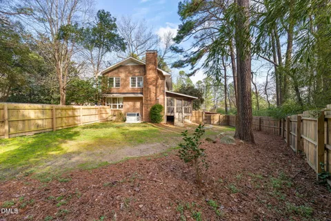 $510,000 | 15 Abbey Road, Chapel Hill, NC 27516