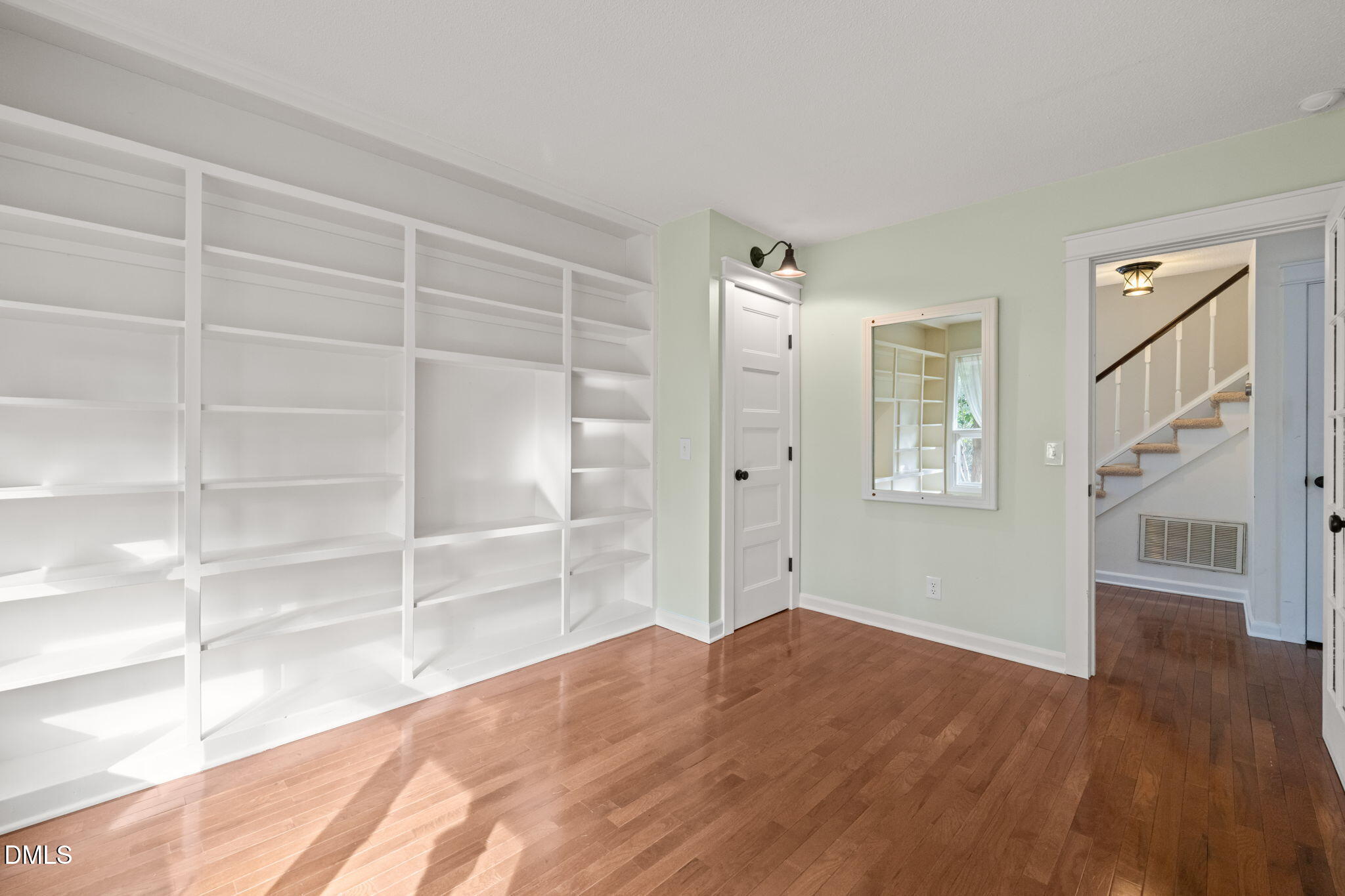 15 Abbey Road Chapel Hill, NC 27516 - Photo 3 of 42 5-web-or-mls-untitled-3