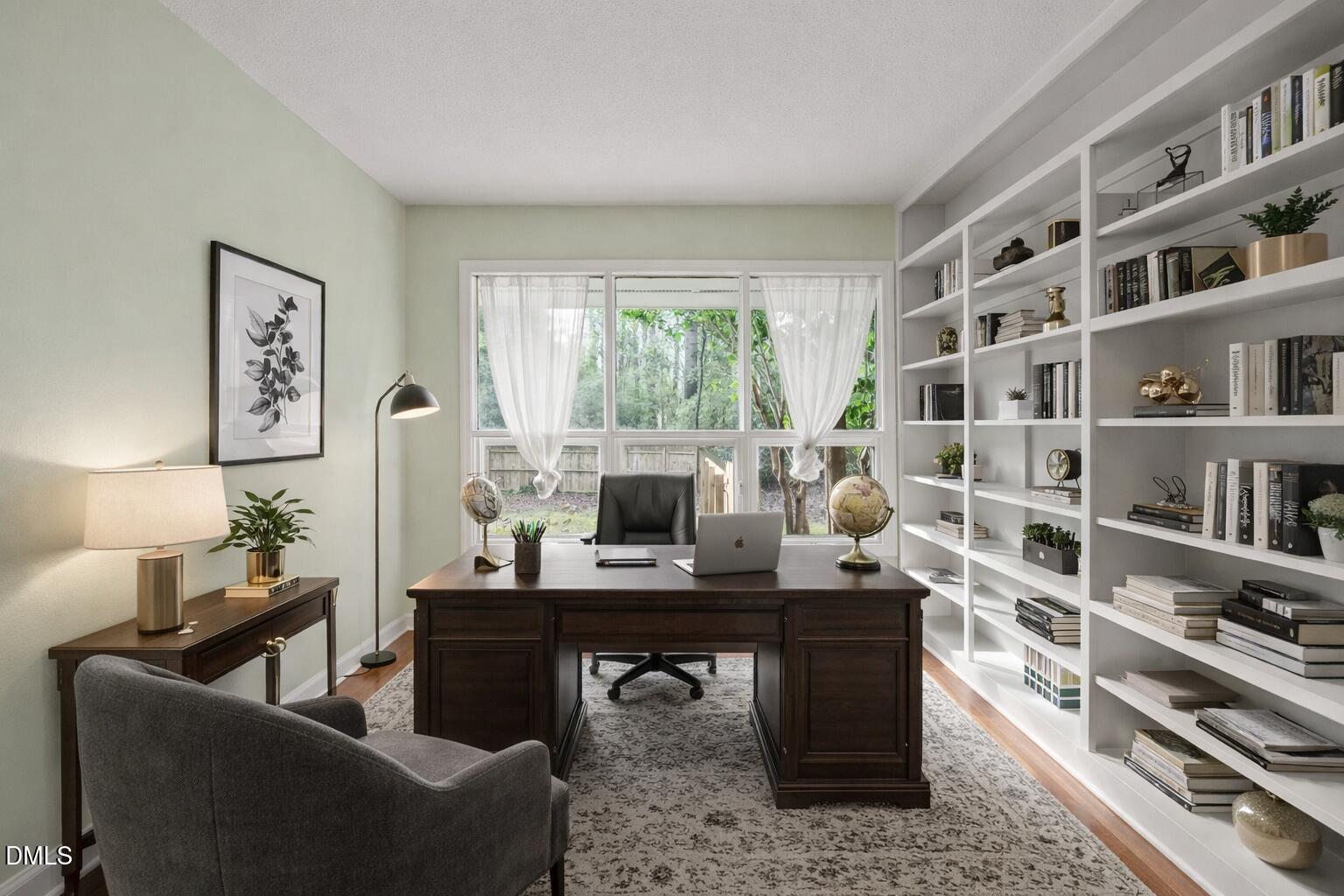 15 Abbey Road Chapel Hill, NC 27516 - Photo 5 of 42 7-web-or-mls-untitled-2 Chat GPT