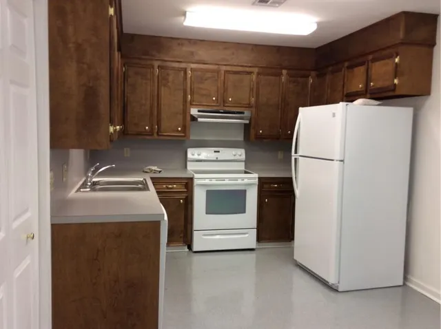 $1,535,900 | 295 Maynor Road, Longville, LA 70652