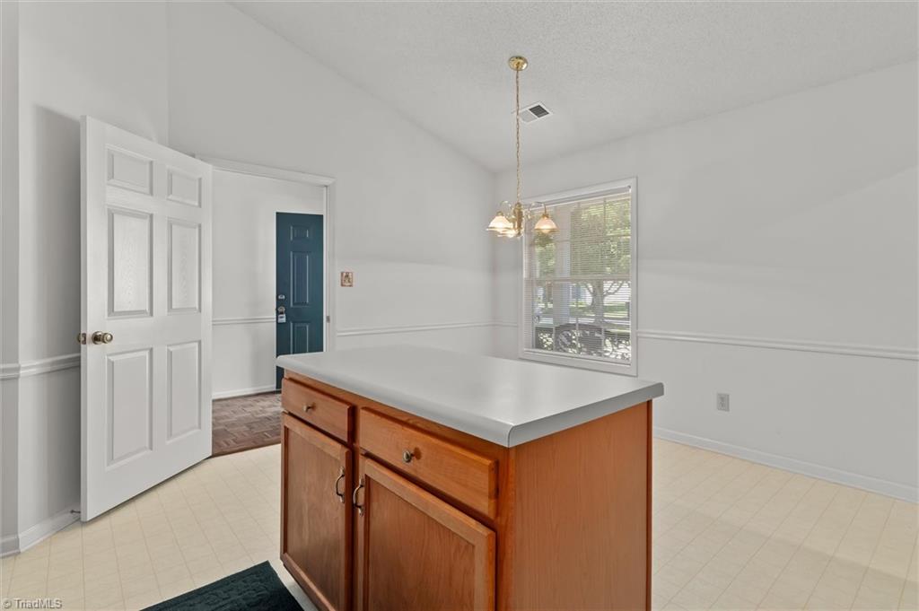 3952 Cobblestone Bend Drive High Point, NC 27265 - Photo 10 of 23