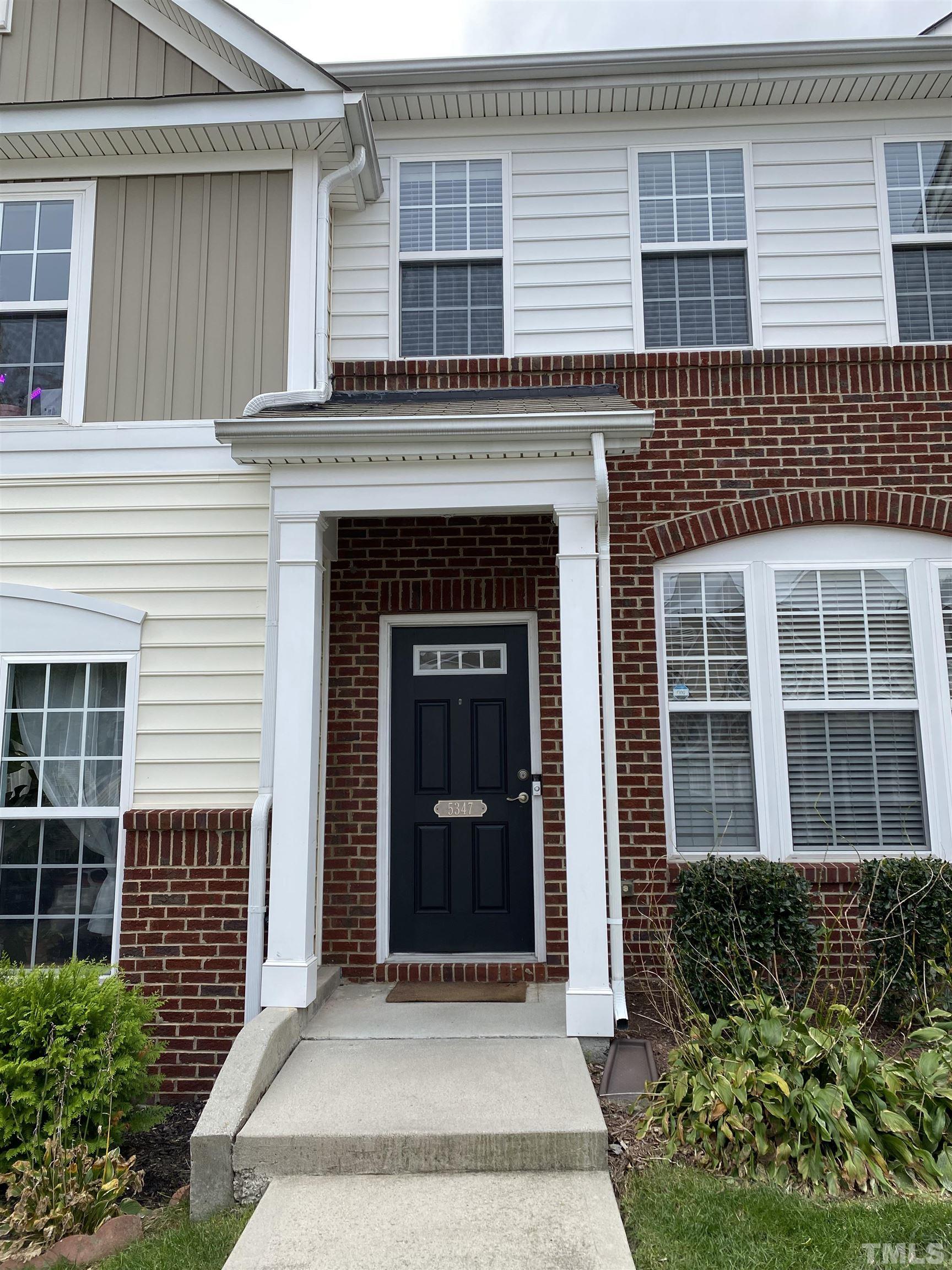 5347 Silver Moon Lane Raleigh, NC 27606 - Photo 3 of 16 Gallery Image 3