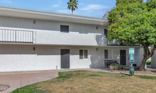 $205,000 | 3313 North 68th Street, Unit E137, Scottsdale, AZ 85251