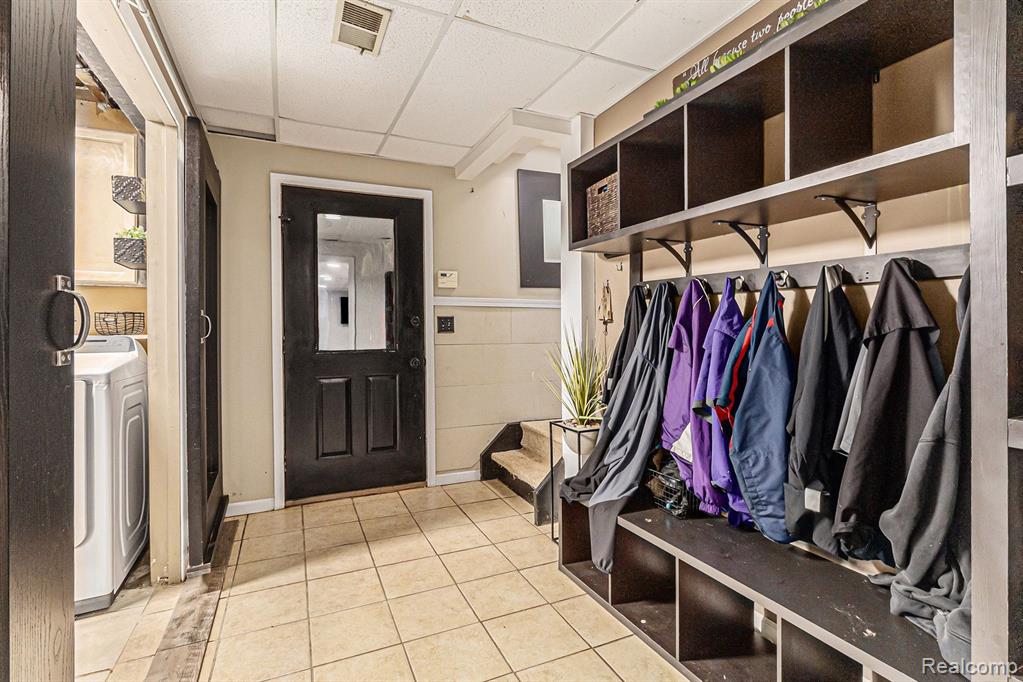 2126 Norton Road Howell, MI 48843 - Photo 36 of 54 Gallery Image 36