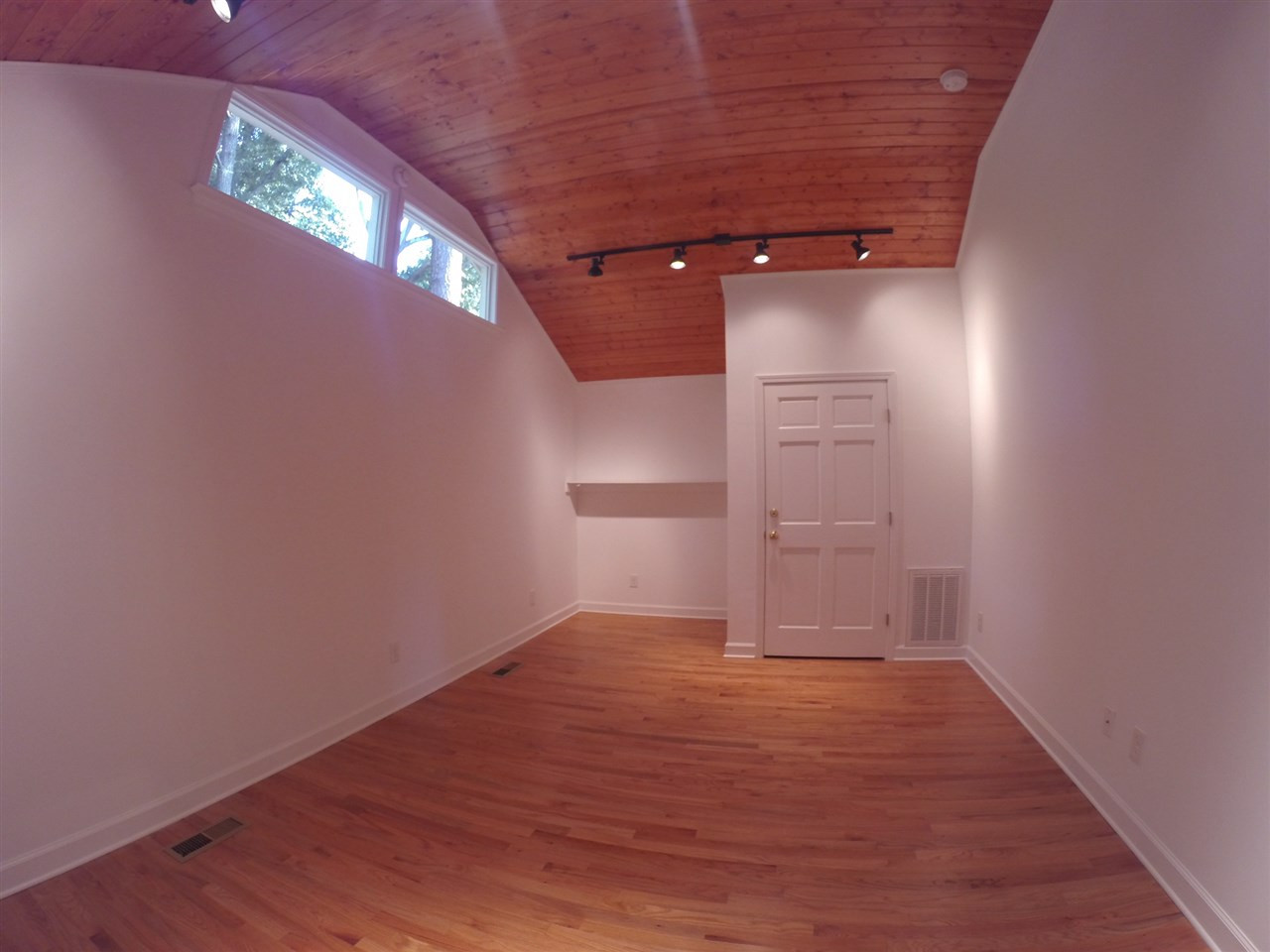 2709 Wycliff Road Raleigh, NC 27607 - Photo 14 of 25 Photo 14