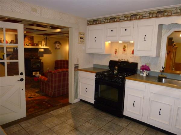 14 Carlida Road Groveland, MA 01834 - Photo 4 of 24 Gallery Image 4