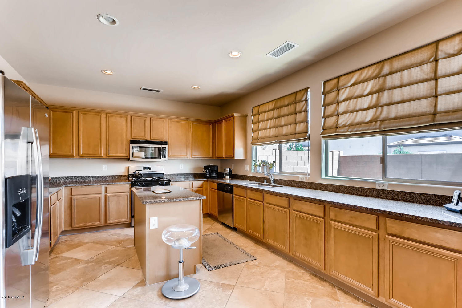 3311 West Florimond Road Phoenix, AZ 85086 - Photo 17 of 34 3311 W Florimond Phoenix AZ-large-011-19