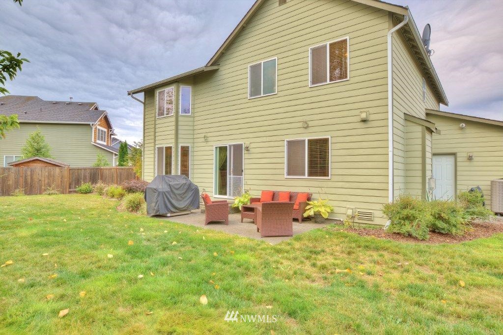 6218 Northeast 5th Circle Renton, WA 98059 - Photo 14 of 15
