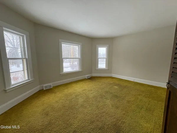 $299,900 | 16 Carillon Road, Ticonderoga, NY 12883