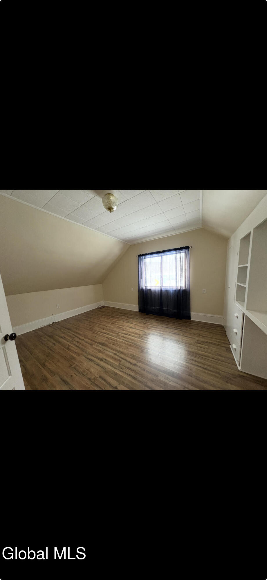 16 Carillon Road Ticonderoga, NY 12883 - Photo 19 of 28 Hall29