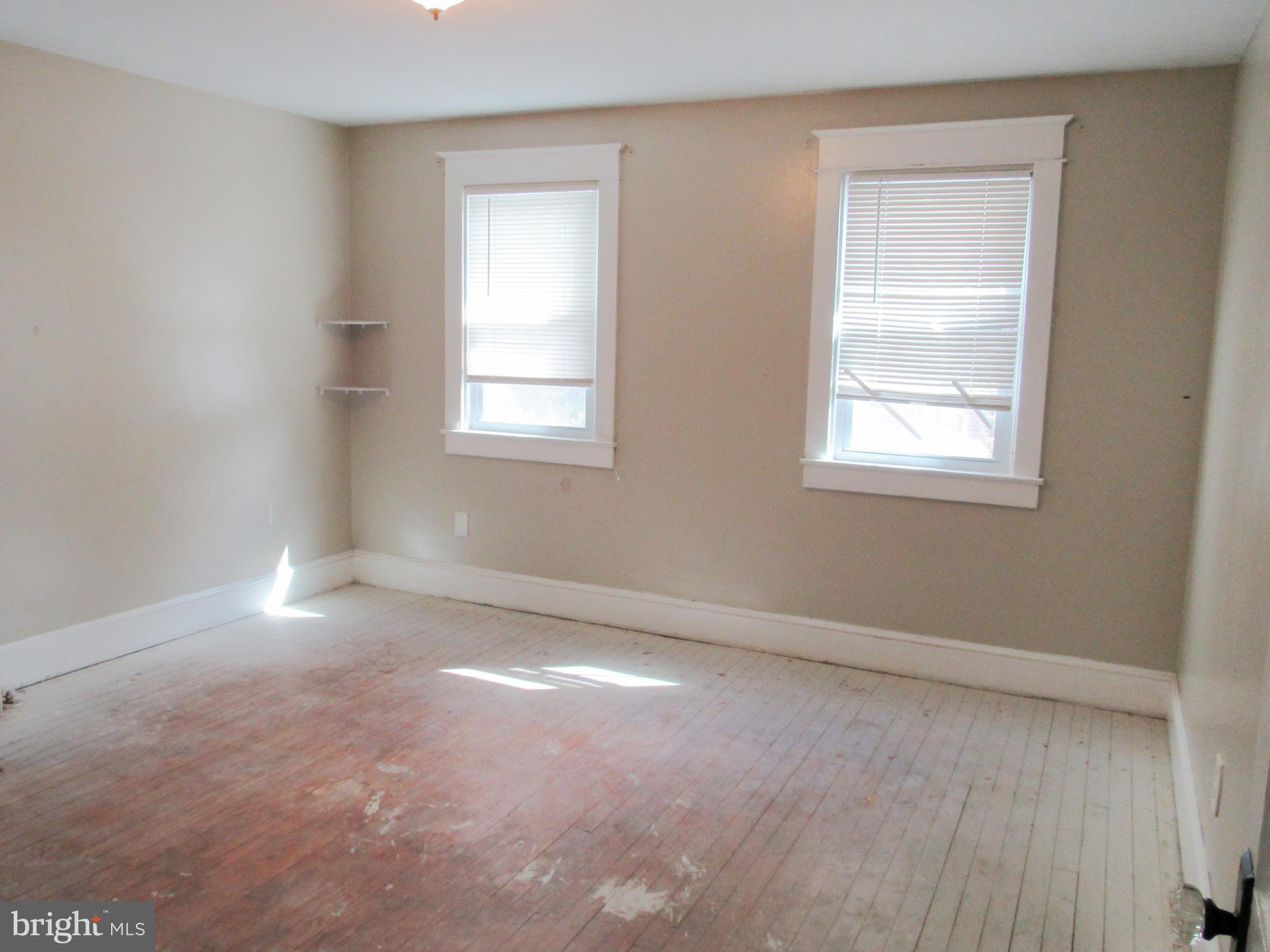 410 Hanover Road York, PA 17408 - Photo 13 of 16