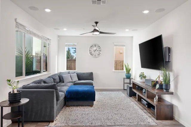 $619,900 | 12549 Kirklin Court, Rancho Cordova, CA 95742