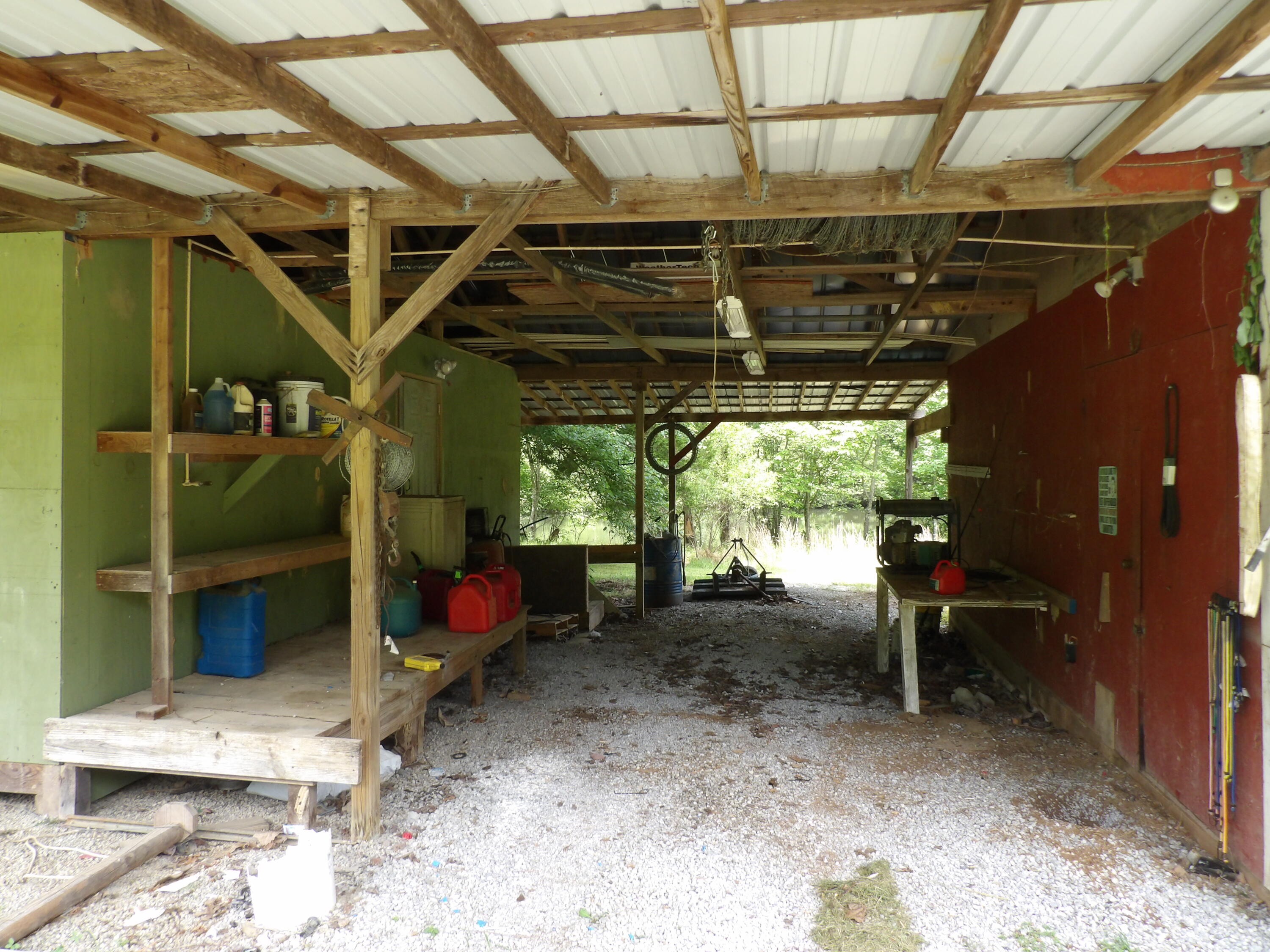 716 Fernhill Road Pikeville, TN 37367 - Photo 49 of 55 100_2551