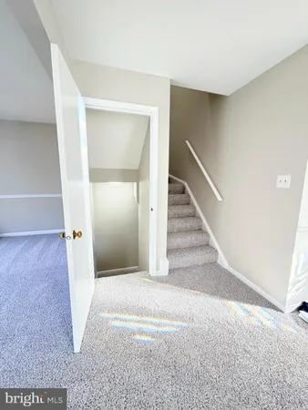 $565,000 | 5941 Heritage Square Drive, Burke, VA 22015