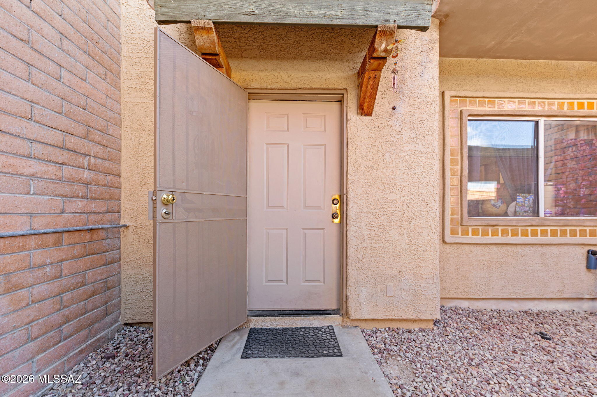 3524 South Mission Road, Unit 3 Tucson, AZ 85713 - Photo 2 of 33
