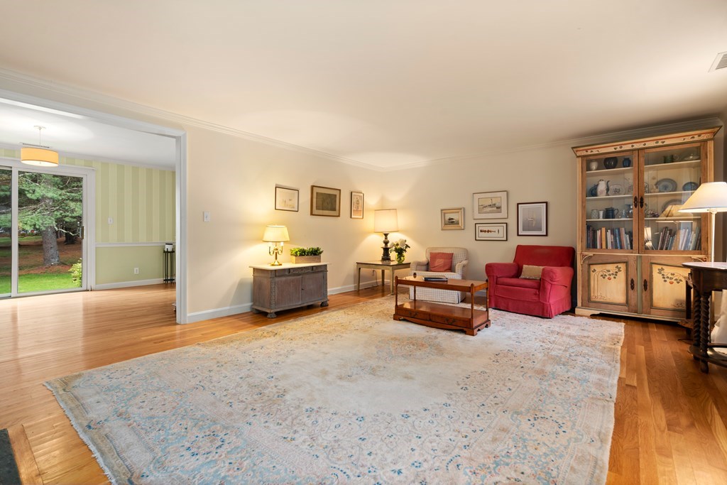 12 Jericho Road, Unit 12 Weston, MA 02493 - Photo 2 of 14 a living room with furniture and a couch