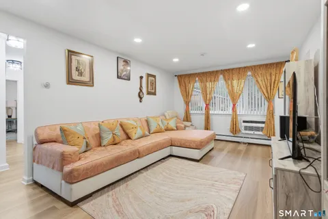 $260,000 | 333 Vincellette Street, Unit 83, Bridgeport, CT 06606