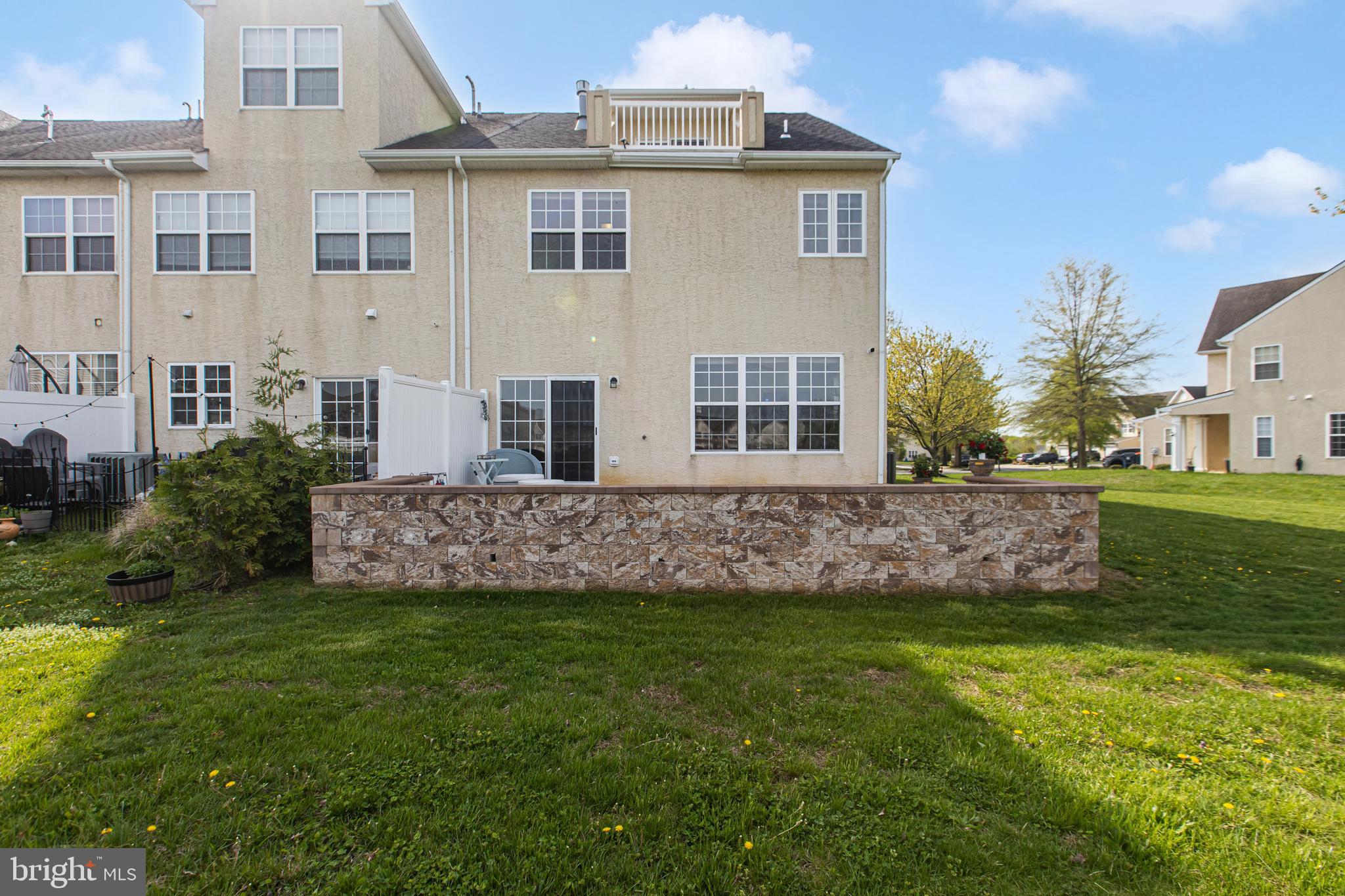24 Springfield Circle Middletown, DE 19709 - Photo 58 of 72 Backyard view