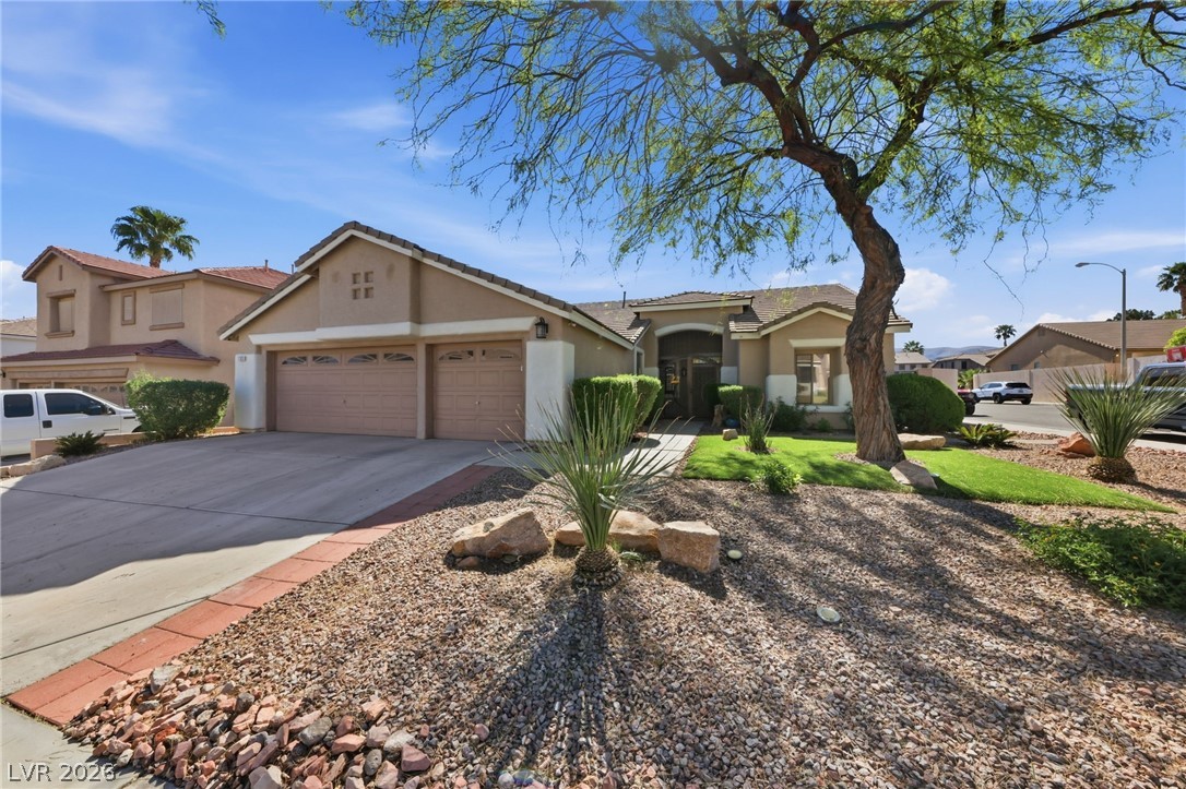 1763 Crystal Stream Avenue Henderson, NV 89012 - Photo 2 of 27