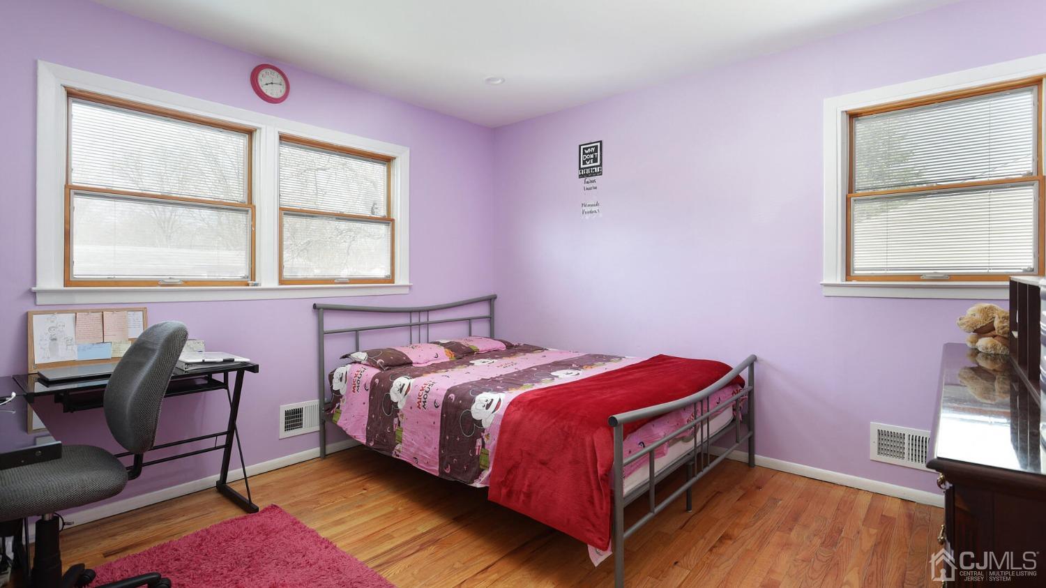 20 Peake Road Edison, NJ 08837 - Photo 20 of 34 a bedroom with a bed and a window