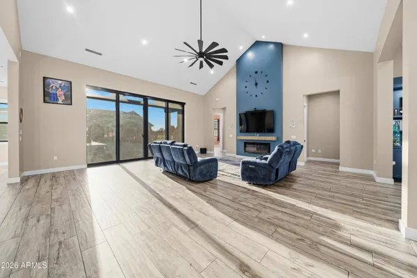$1,999,000 | 8358 West Oregon Avenue, Glendale, AZ 85305