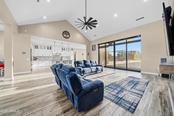 $1,999,000 | 8358 West Oregon Avenue, Glendale, AZ 85305